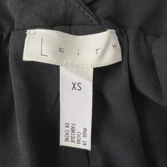 LEITH Floral Print V-Neck Pleated Midi Dress - Picture 10 of 10